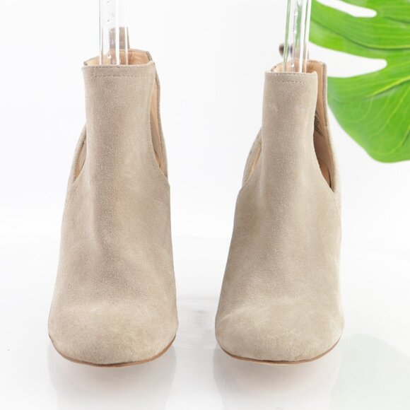 Steve Madden Womens Nomad Boot Size 9.5 Gray Suede Perf Cutout Block Heel Bootie - Picture 2 of 10